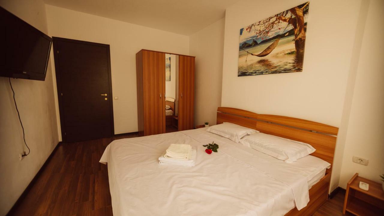 Seascape - Summerland Apartment Mamaia Exteriör bild